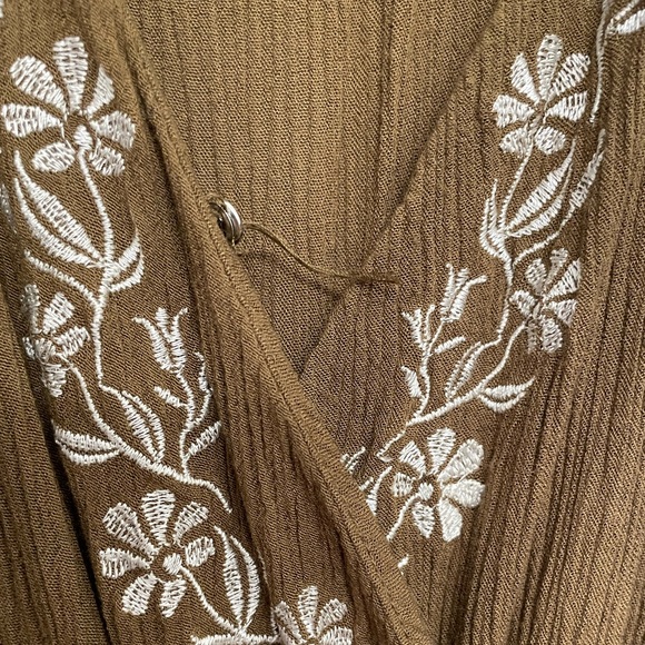 Olive boho jumpsuit - Picture 2 of 6